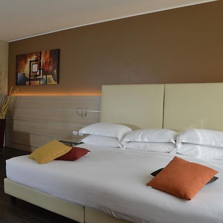 Best Western Plus Soave Hotel سان بونيفاتشيو المظهر الخارجي الصورة