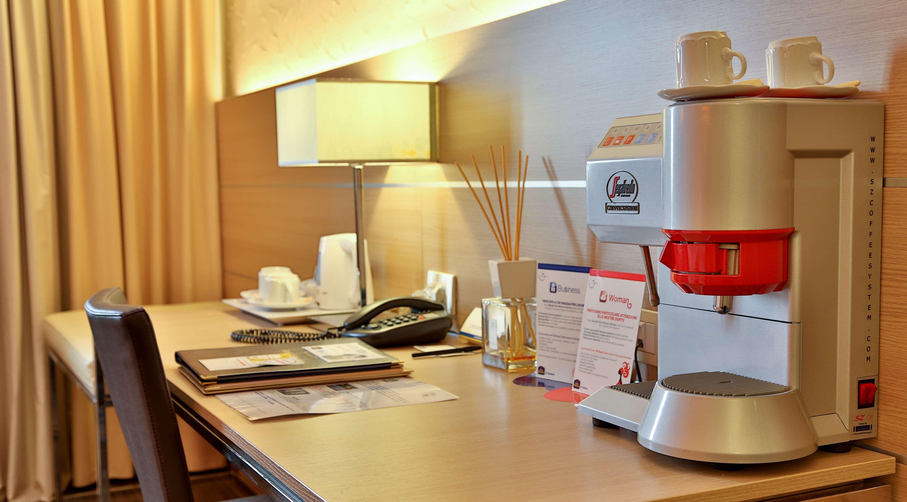 Best Western Plus Soave Hotel سان بونيفاتشيو المظهر الخارجي الصورة