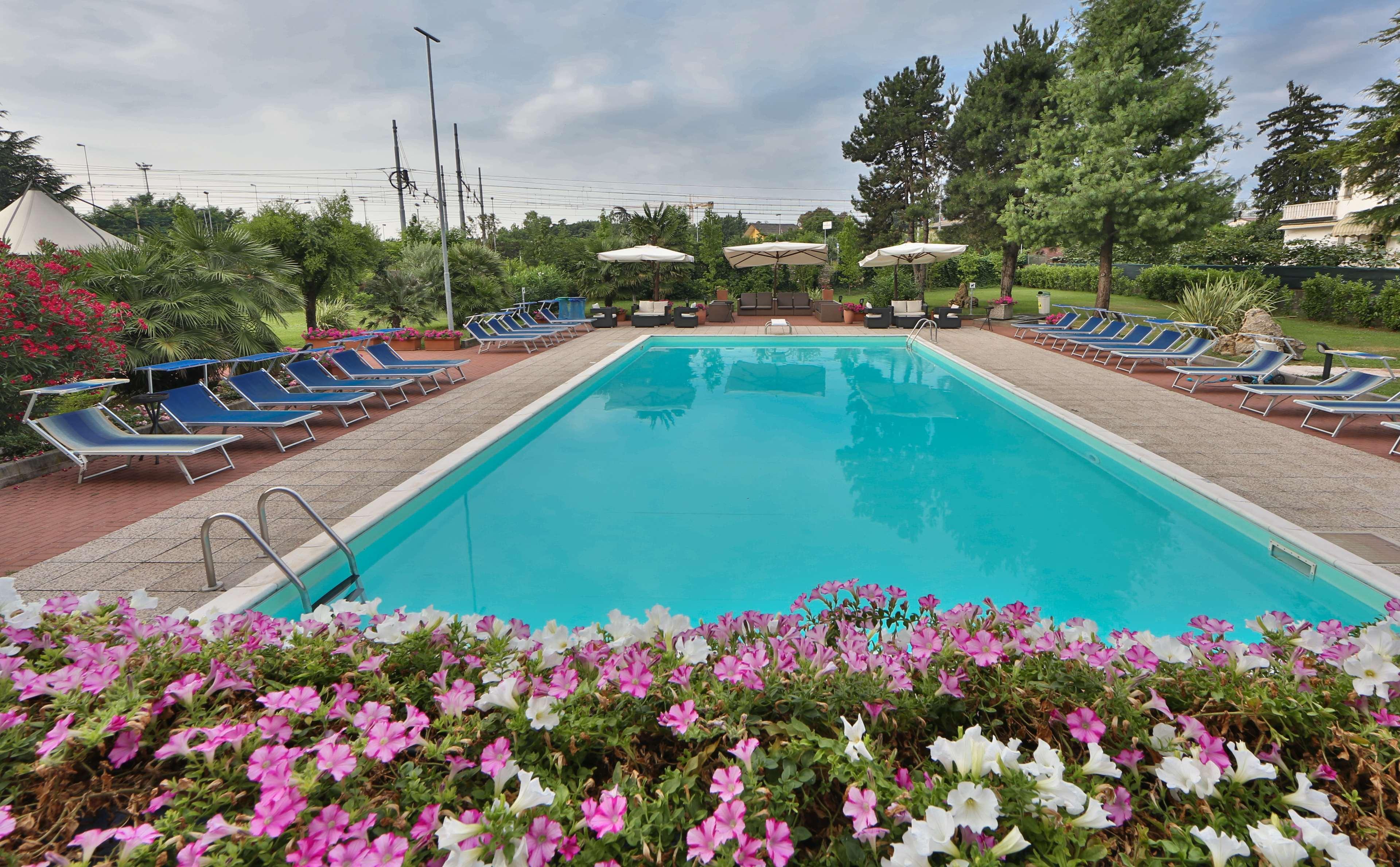 Best Western Plus Soave Hotel سان بونيفاتشيو المظهر الخارجي الصورة